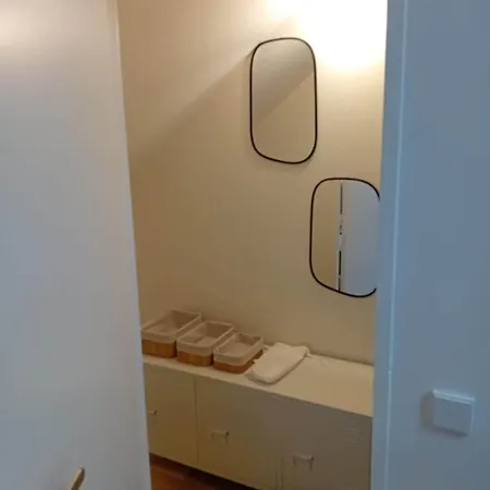 Tiny, Bright Architect-designed Loft, King Size *