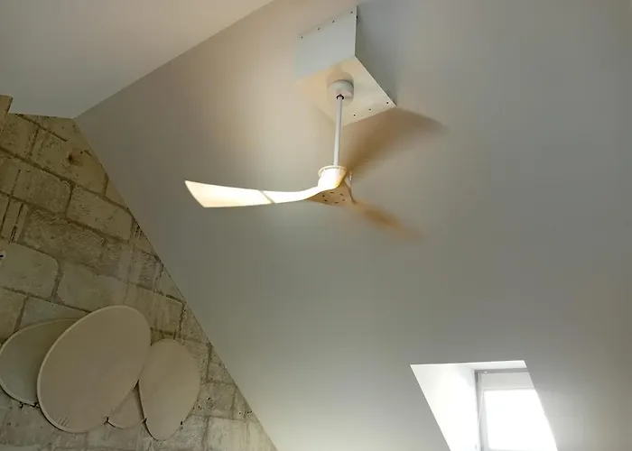 Apartment Tiny, Bright Architect-designed Loft, King Size